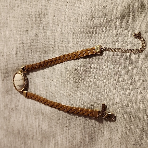 WHBM 14" Choker Bracelet - Picture 6 of 8